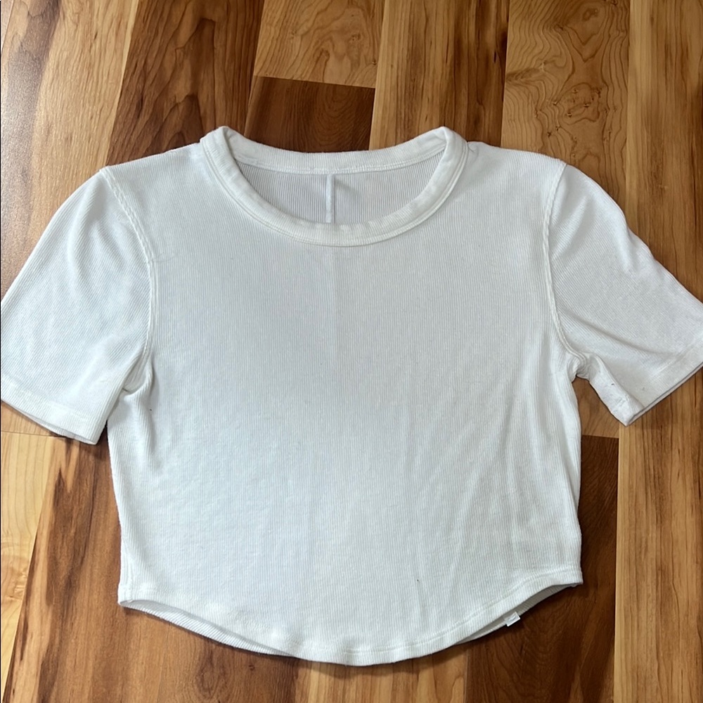 lululemon athletica White Short Sleeve Tee